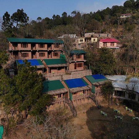The Mud-House Resort Kasauli Ngoại thất bức ảnh